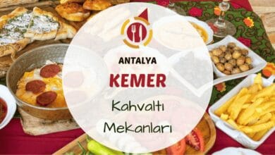 Antalya Kemer kahvaltı mekanlarını gösteren doğa ve deniz manzaralı kahvaltı masası görseli