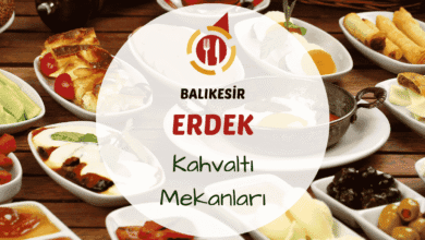 Balıkesir Erdek kahvaltı mekanlarını gösteren deniz kenarı kahvaltı masası görseli