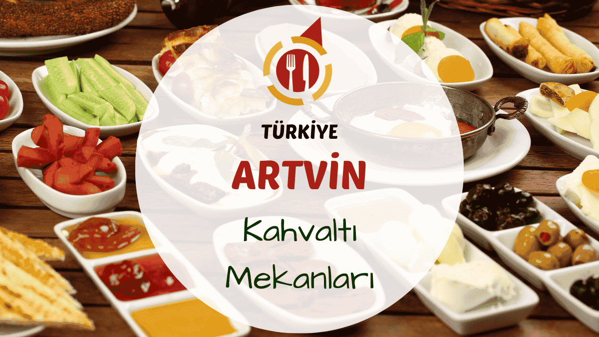 Artvin'de deniz manzaralı bir masada serpme kahvaltı tabağı