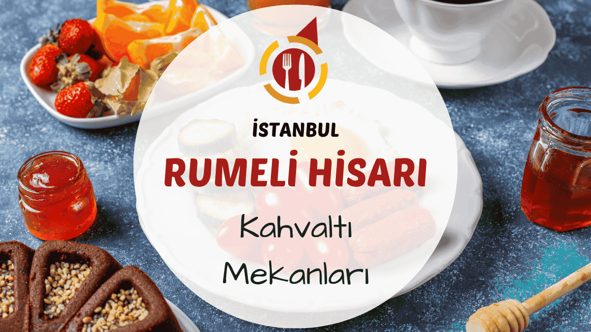 Rumeli Hisarı Boğaz manzarasında serpme kahvaltı sofrası ve çay bardakları